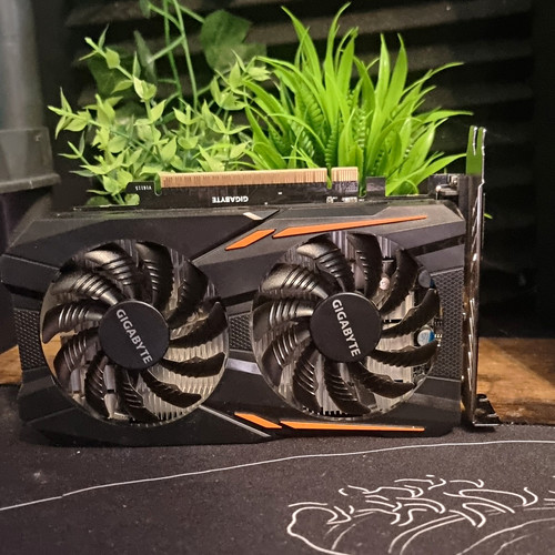 Gigabyte geforce gtx 1050 - geforce,