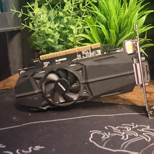 Gigabyte nvidia geforce gtx - nvidia,